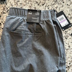 Under armour golf pants 38x34 NWT